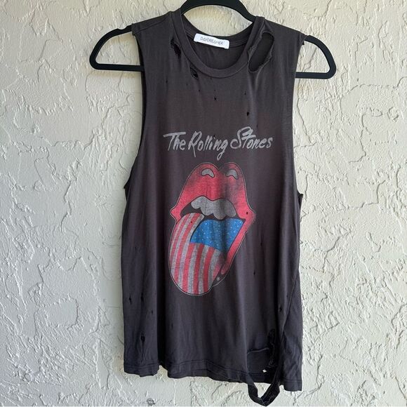 DAYDREAMER Tank Women Small Flag Tongue Tank Distressed Coal - Picture 2 of 13